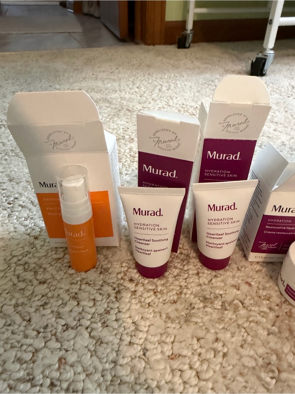 NEW Murad Samples - Picture 2 of 8